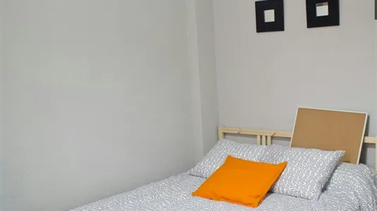 Rooms in Valencia Extramurs - photo 5