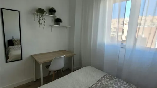 Rooms in AlaquĆ s - photo 5