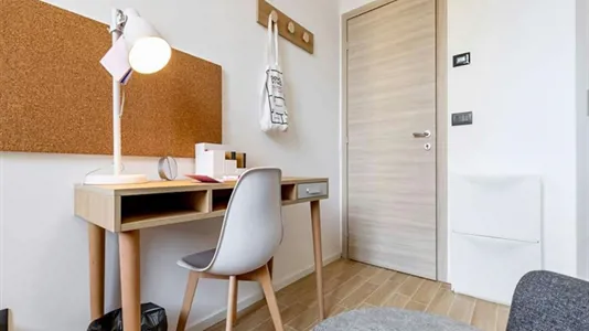 Rooms in Turin - photo 3