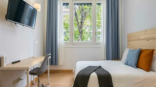 Rooms in Madrid Centro - photo 5