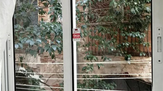 Rooms in Barcelona Sant Martí - photo 5