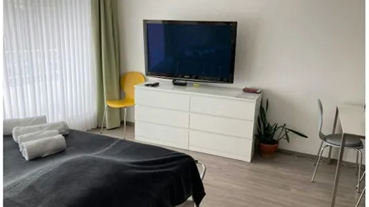 Apartments in Cologne Innenstadt - photo 2