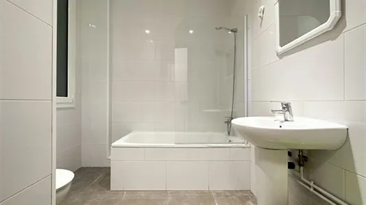 Rooms in Barcelona Ciutat Vella - photo 6