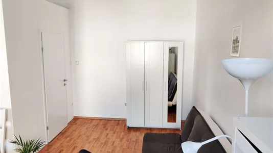 Rooms in Wien Neubau - photo 5