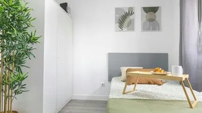Room for rent in Madrid Vicálvaro, Madrid