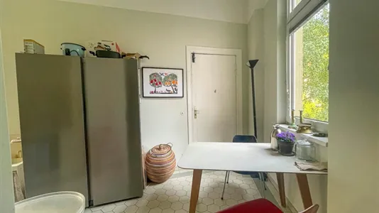 Apartments in Location is not specified - photo 6