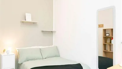 Room for rent in Milano Zona 1 - Centro storico, Milan