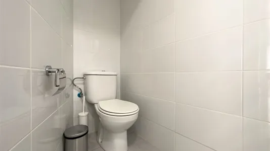 Rooms in Barcelona Sants-Montjuïc - photo 7