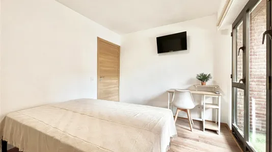 Rooms in Madrid Latina - photo 2