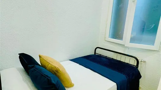 Rooms in Madrid Centro - photo 3