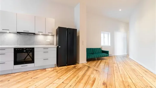 Rooms in Berlin Mitte - photo 8