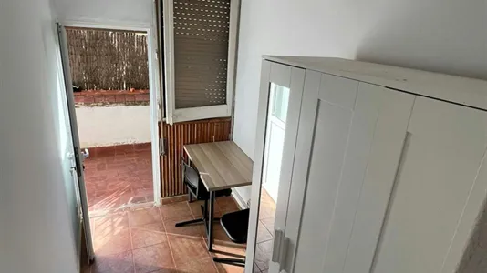 Rooms in Barcelona Eixample - photo 2