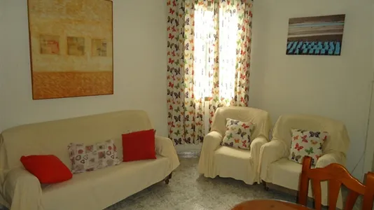 Rooms in Córdoba - photo 6