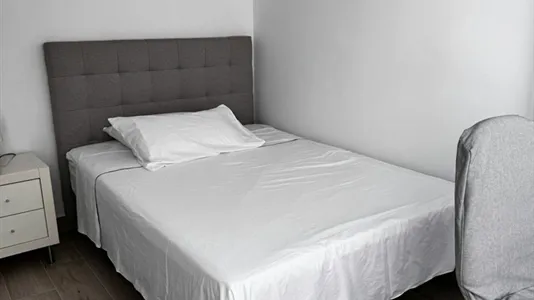 Rooms in Málaga - photo 7