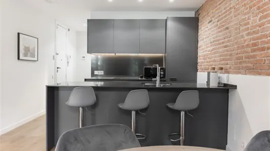 Apartments in Barcelona Eixample - photo 7