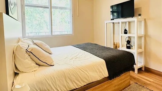 Rooms in Madrid Salamanca - photo 2