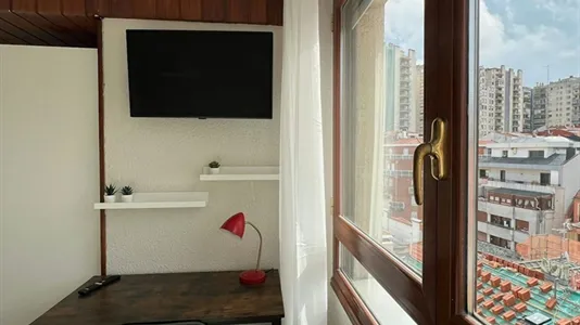 Rooms in Bilbao - photo 6