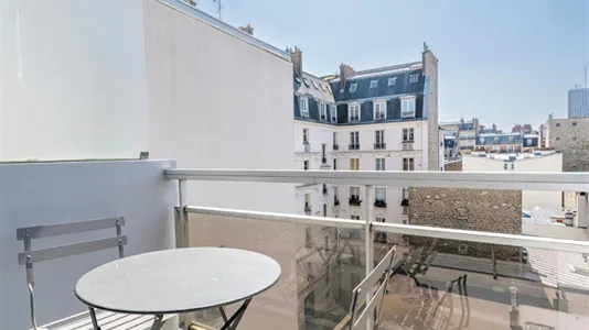 Apartments in Paris 17ème arrondissement - photo 5