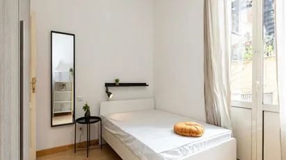 Room for rent in Milano Zona 4 - Vittoria, Forlanini, Milan