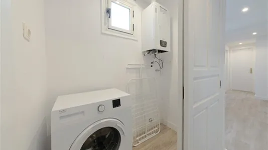 Rooms in Madrid Centro - photo 5