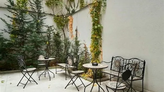 Apartments in Vienna Alsergrund - photo 8