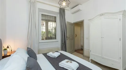 Apartments in Roma Municipio I – Centro Storico - photo 4