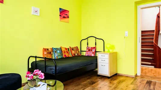 Houses in Bonn - photo 4