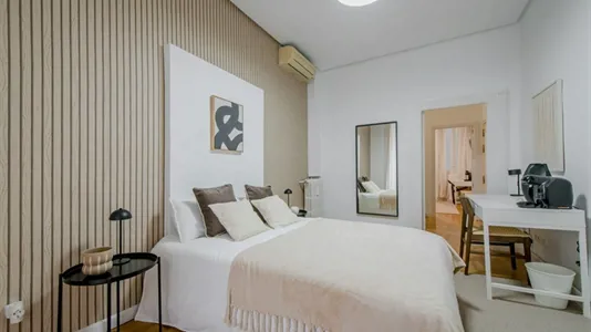 Rooms in Madrid Salamanca - photo 2