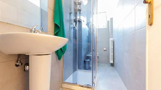 Rooms in Milano Zona 8 - Fiera, Gallaratese, Quarto Oggiaro - photo 8