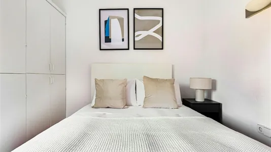 Apartments in Barcelona Les Corts - photo 9