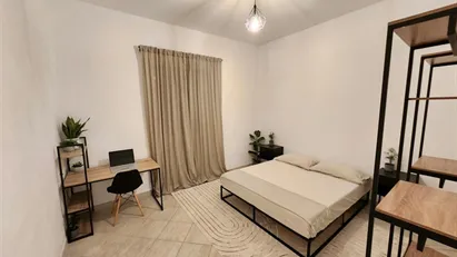Room for rent in Roma Municipio VI – Roma Delle Torri, Rome