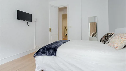 Rooms in Madrid Salamanca - photo 3