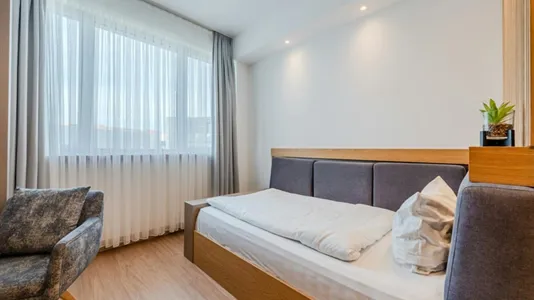 Apartments in Berlin Charlottenburg-Wilmersdorf - photo 5