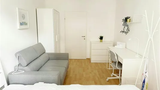 Rooms in Wien Mariahilf - photo 4
