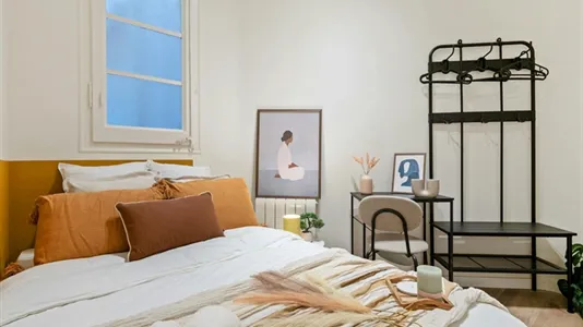 Rooms in Barcelona Eixample - photo 4