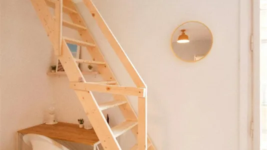 Rooms in Barcelona Ciutat Vella - photo 5