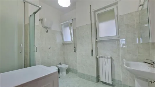 Rooms in Roma Municipio VIII – Appia Antica - photo 10