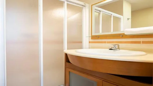 Rooms in Madrid Tetuán - photo 5