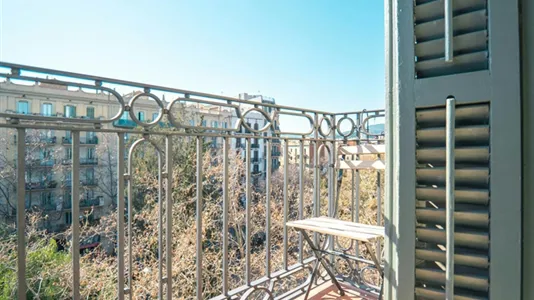 Rooms in Barcelona Eixample - photo 7