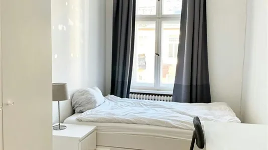 Apartments in Berlin Tempelhof-Schöneberg - photo 2