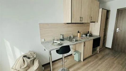Apartments in Girona - photo 2