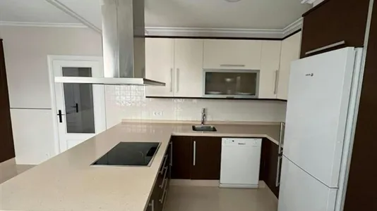 Rooms in Vigo - photo 3