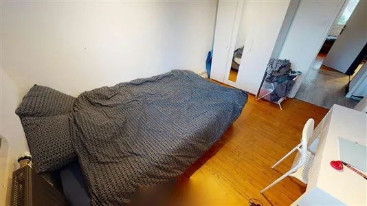 Rooms in Grenoble - photo 2