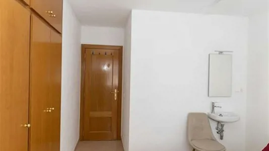 Rooms in Valencia Algirós - photo 3