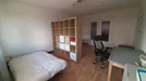 Room for rent, Strasbourg, Grand Est, &lt;span class=&quot;blurred street&quot; onclick=&quot;ProcessAdRequest(9171792)&quot;&gt;&lt;span class=&quot;hint&quot;&gt;See streetname&lt;/span&gt;[xxxxxxxxxxxxx]&lt;/span&gt;
