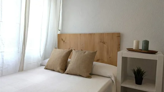 Rooms in Madrid Retiro - photo 3