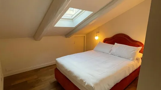 Apartments in Turin - photo 4