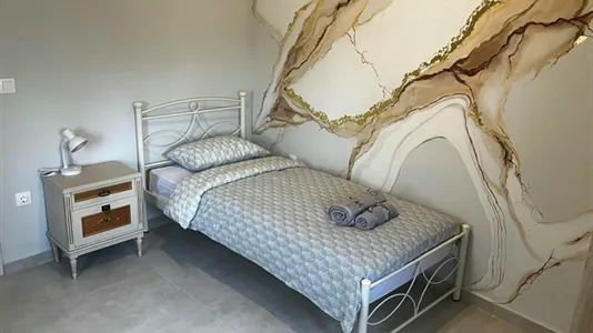 Rooms in Neapoli-Sykies - photo 2