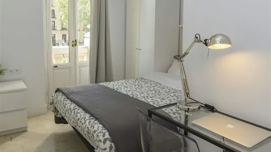 Rooms in Madrid Centro - photo 1