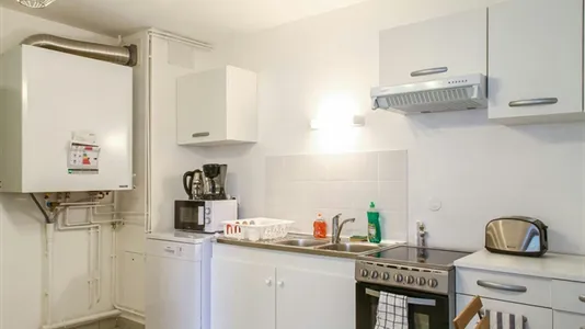 Rooms in Nanterre - photo 4